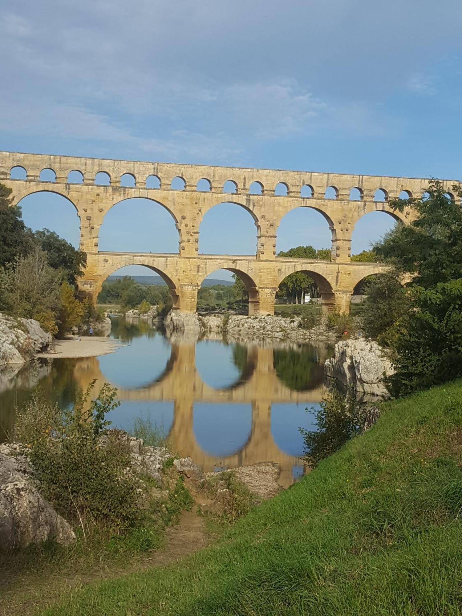 Studio Pont Du Gard Sernhac Exterior foto